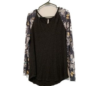 Goo Yoo butterfly long sleeve top XL